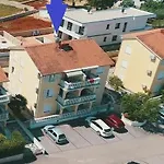 Plavi Horizont Apartmán *