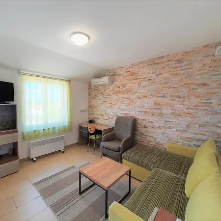 Plavi Horizont Apartment